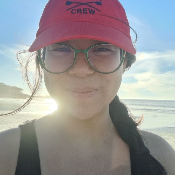 Meet your Posher, Crystal - Picture 1 of 1